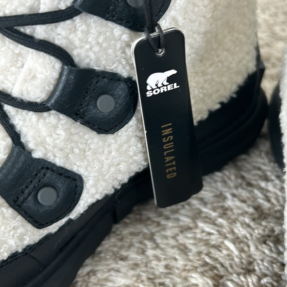 NIB! Sorel Explorer II Joan Cozy Sherpa Snow Boots - Picture 9 of 9